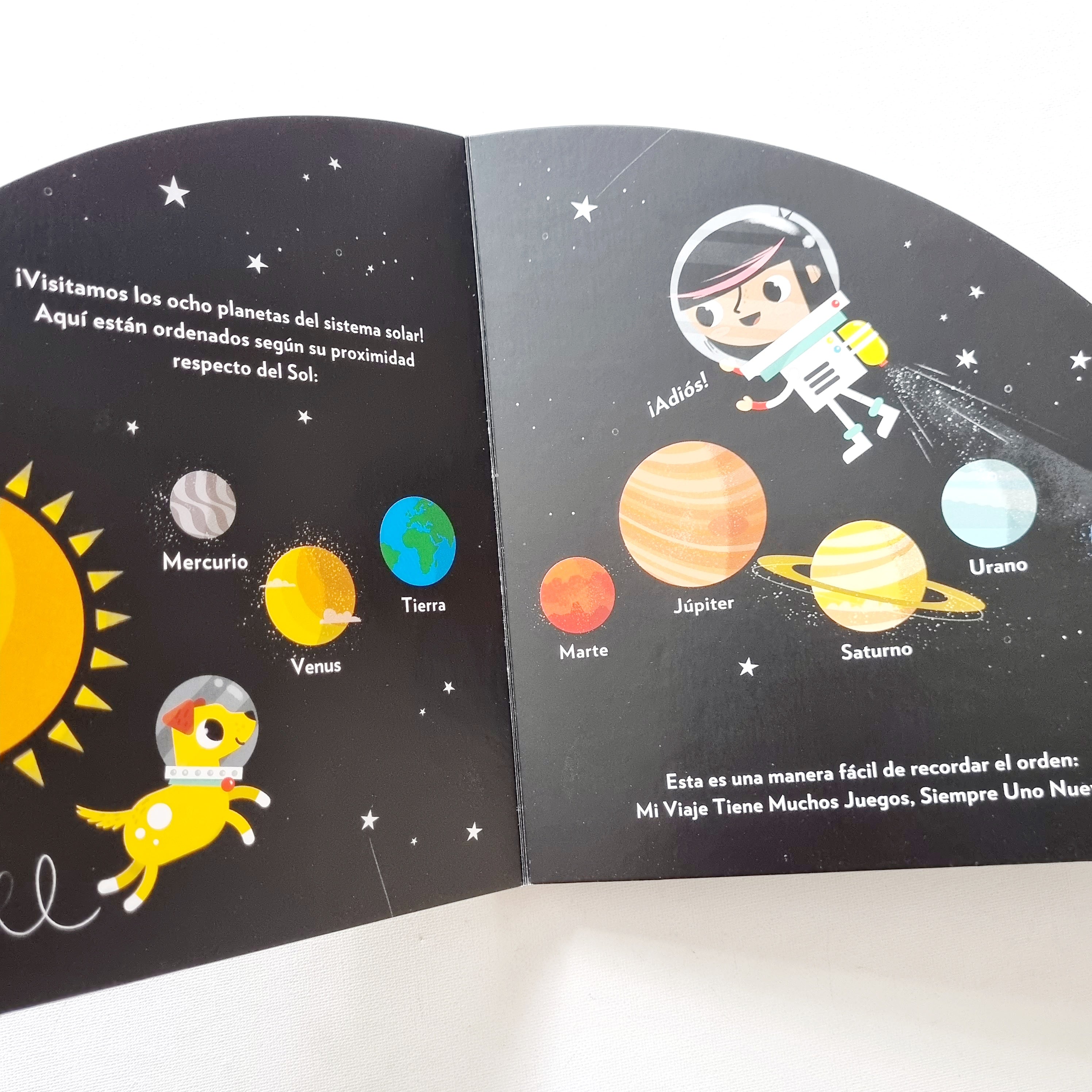 Explora los planetas con Evie y Juno Explora los planetas con Evie y Juno